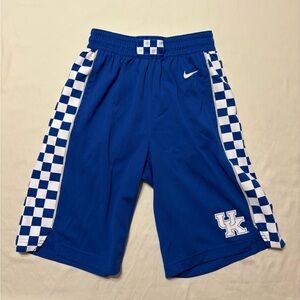 Nike Kentucky Wildcats basketball shorts in Royal Blue-Checkerboard side